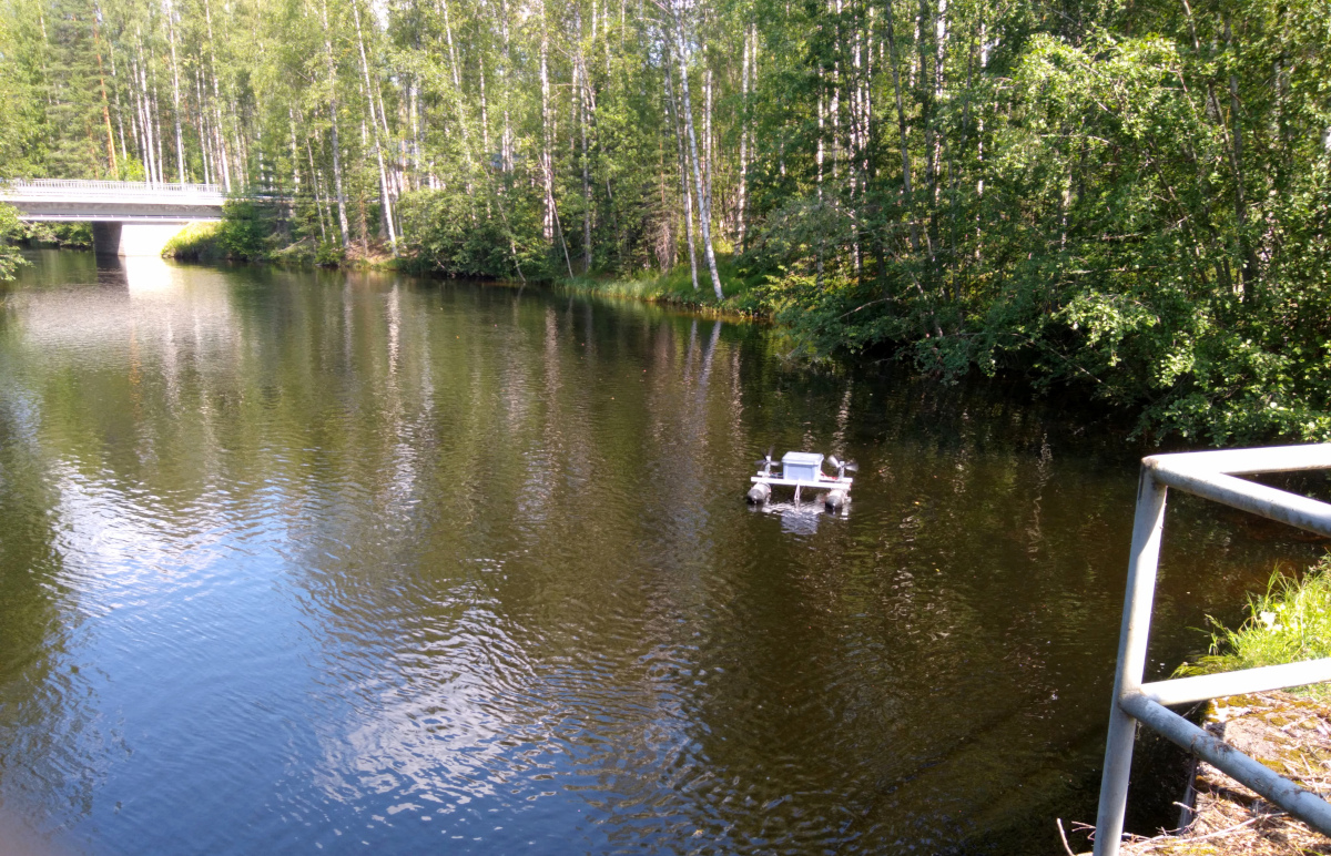 RC-boat at the canal